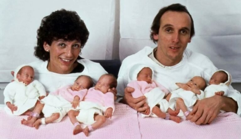 She gave birth to six children at the same time. How did the children’s lives turn out 40 years later? See photos in comments
