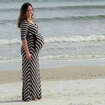 Short Story: A Husband Spots a Strange Figure While Photographing His Pregnant Wife