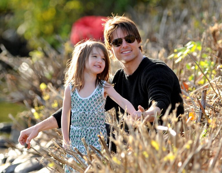 Suri Cruise Is All Grown Up – And Fans Can’t Believe How Much She Resembles Her Famous Dad